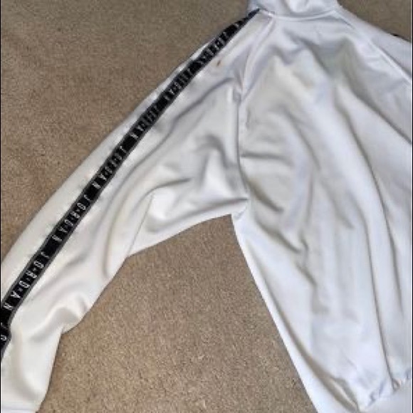 Air Jordan Mens jacket - Picture 3 of 8